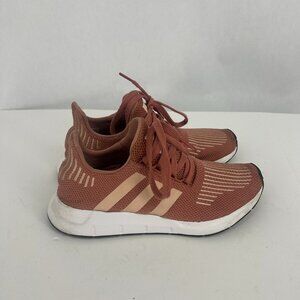 Adidas Swift Run 5.5